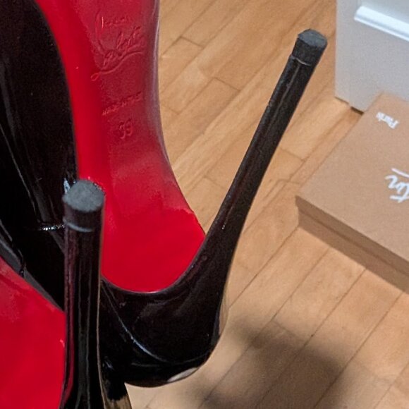 Christian Louboutin | So Kate 120 Patent Leather Pumps - Picture 13 of 15